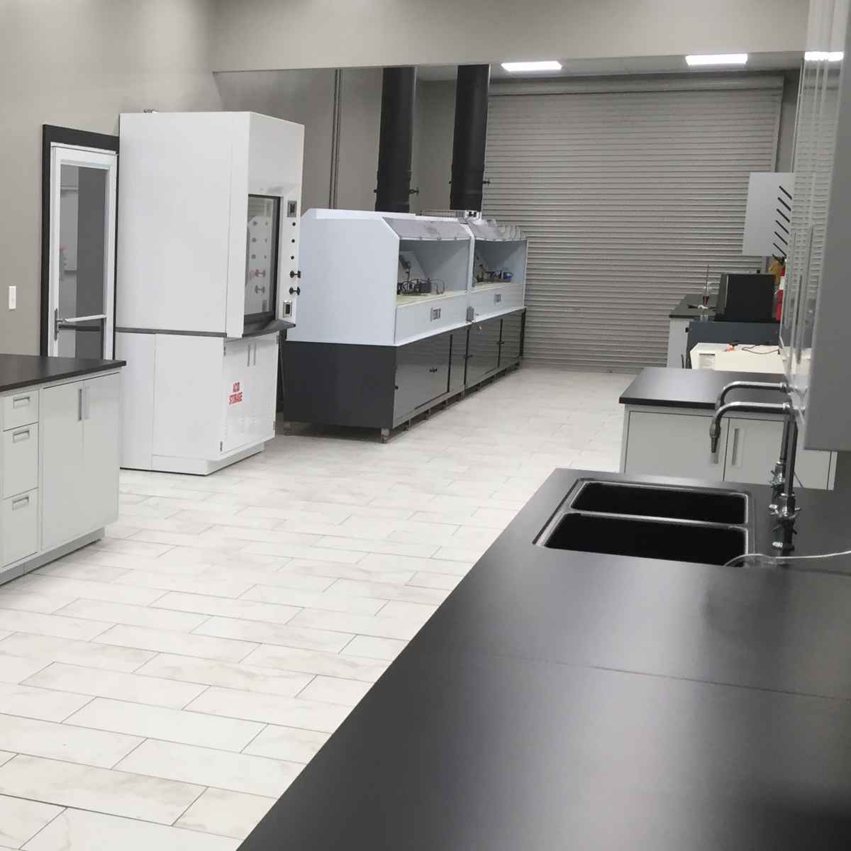 Food Laboratory Design and Furniture | OnePointe Solutions